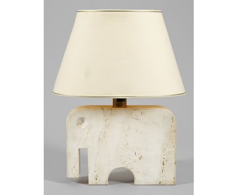Vintage Tischlampe von Fratelli Mannelli1-flg.; Travertin. Korpus in Form eines stilisierten Elefanten als Träger für Leuchtm