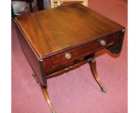 VICTORIAN MAHOGANY SOFA TABLE
70cm high
