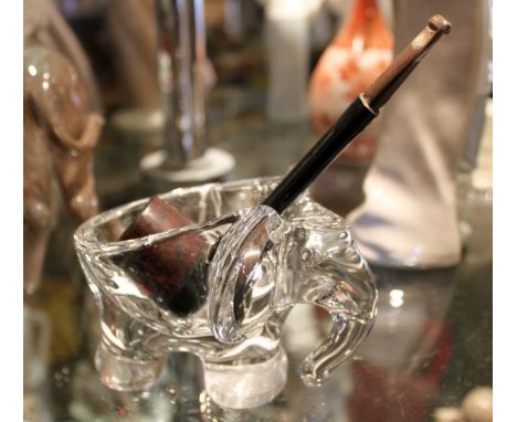 Art Vannes French crystal glass pipe holder in elephant form