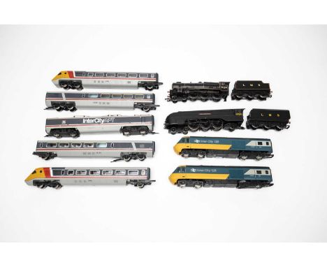 five car (lacks pantograph) together with an Inter-City 125 power car and dummy; Hornby (China) City of Edinburgh; Bachmann T