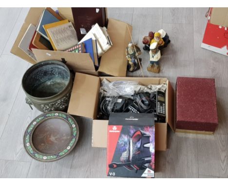 Mixed lot containing vintage magician books a d props, brass vase, oriental fisherman figure etc