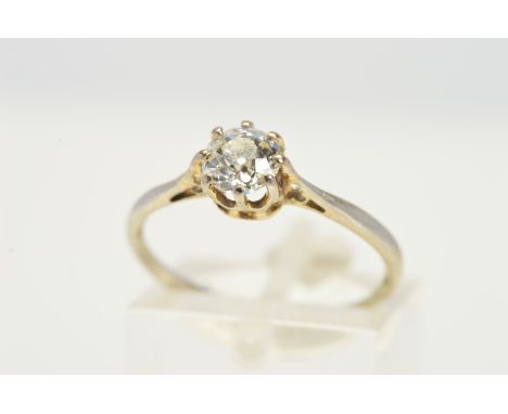A SINGLE STONE DIAMOND RING, the old European cut diamond within an eight claw setting, estimated diamond weight 0.65ct, colo