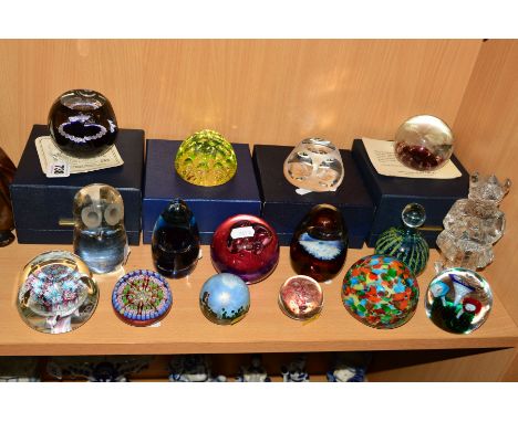 SIXTEEN VARIOUS GLASS PAPERWEIGHTS, to include Caithness 'Jubilee Floating Crown' limited edition 205/1000 (boxed and certifi
