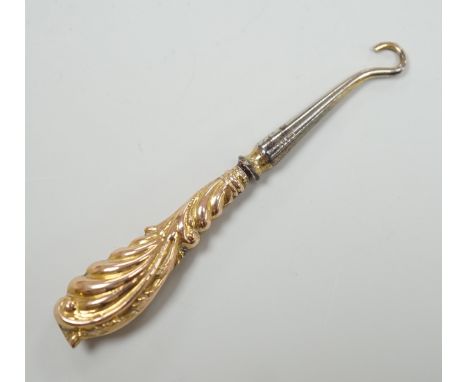 A late Victorian gold handled steel button hook, Birmingham, 1899, 69mm,
