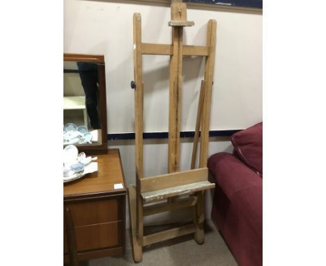 ARTIST'S EASEL