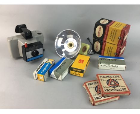 LOT OF CINE EQUIPMENT, including projectors lamps, flashes and photoflood lamp