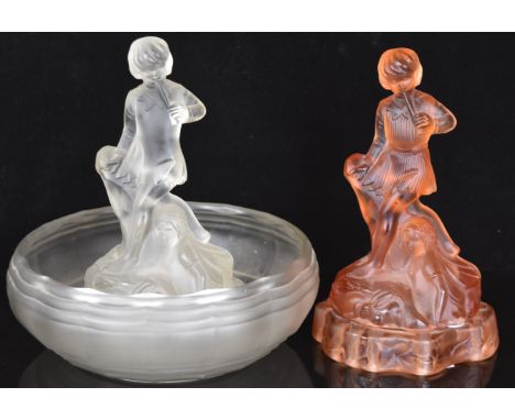 Two Art Deco style glass centrepieces featuring Peter Pan and Wendy, largest 27cm tall.&nbsp;