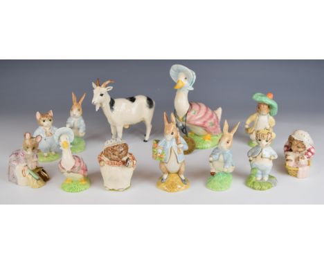 Twelve Beswick Beatrix Potter figures, mostly gold editions, etc all boxed