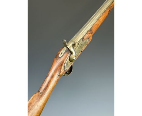 Enfield pattern percussion hammer action musket with line engraved lock stamped 'London' and with crown cypher, brass trigger