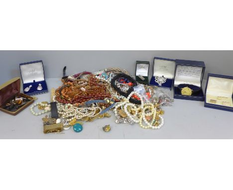 Costume jewellery and wristwatches, Citizen, Oris, Rotary, Attwood Collection brooch and earrings, Sarah Coventry brooch, etc