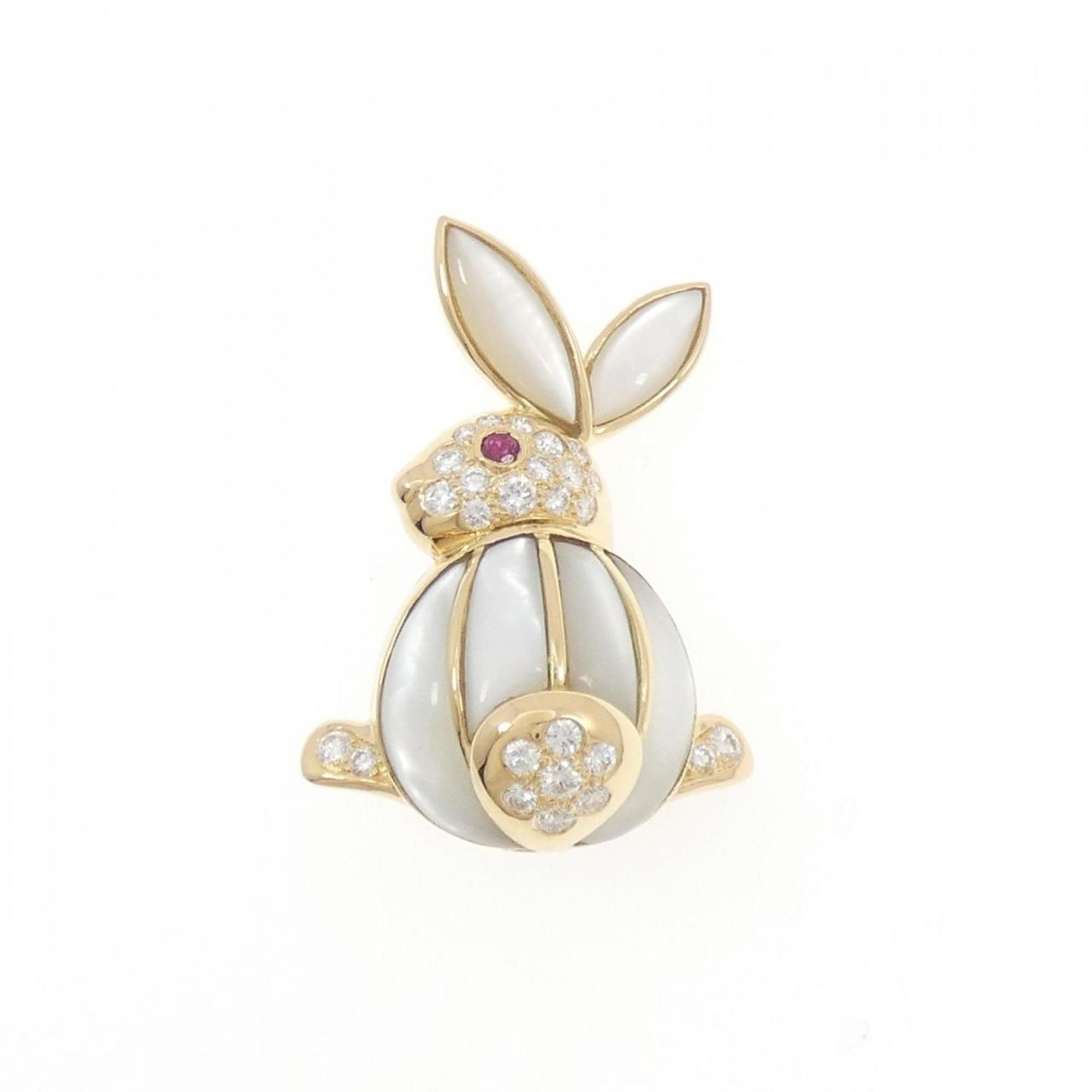Van Cleef & Arpels colored stone brooch