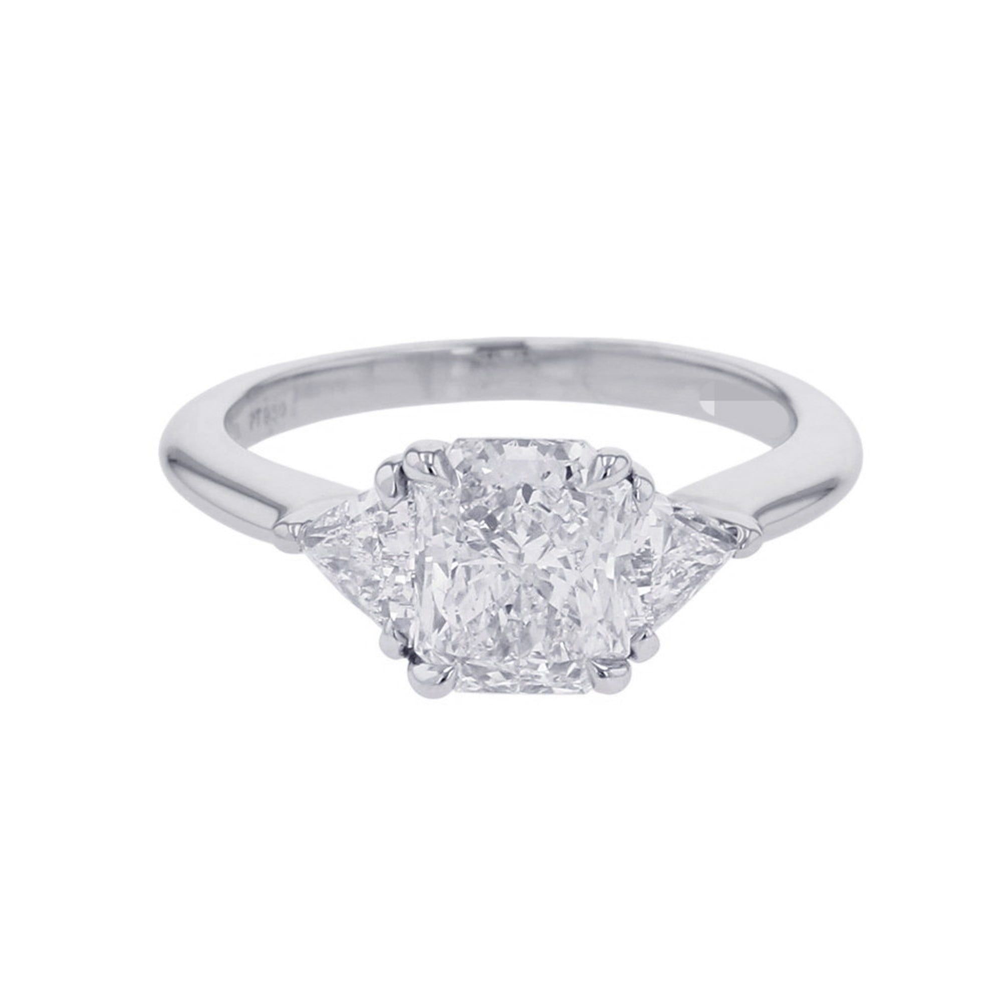 Tiffany & Co. ring with 1.09ct diamonds, Pt950 platinum, size approximately 8, GIA certified.