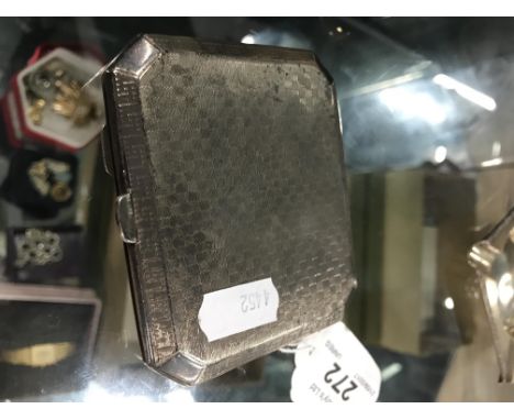 HALL MARKED SILVER VINTAGE CIGARETTE CASE