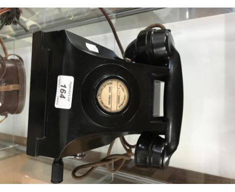 VINTAGE BLACK TELEPHONE