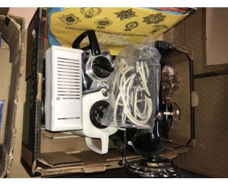 1 BOX OF MIXED ITEMS & FLOOR STANDING LAMP
