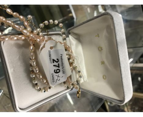 2 PEARL NECKLACES