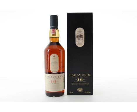 LAGAVULIN 16 YEAR OLD ISLAY SINGLE MALT  43% ABV / 70cl  The Islay distillery of Lagavulin first gained notoriety in 1862 whe