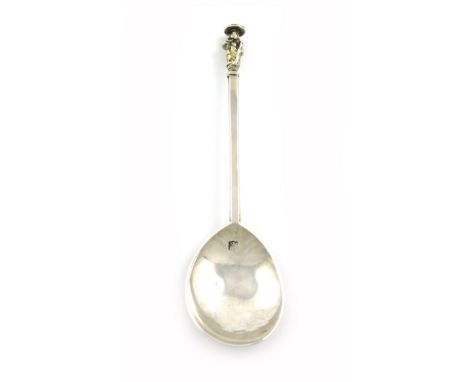 A James I silver Apostle spoon, St. Simon Zelotes, by Daniel Cary, London, no date letter, circa 1620, fig-shaped bowl, the r