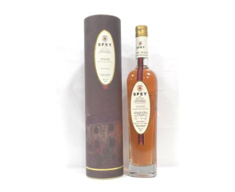 SPEY TENNE LIMITED RELEASEFinished in Tawny Port Casks this whisky has an enticing hue in the elongated bottle.  Spey Tenne L