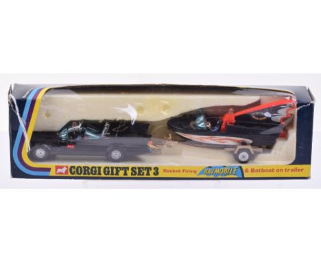 Corgi Toys Gift Set 3 Batmobile & Batboat on Trailer, 267 Batmobile,gloss black body, whizzwheels with chrome hubs, complete 