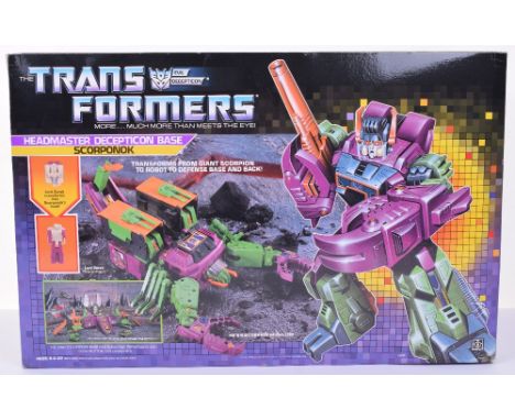 Boxed Hasbro G1 Transformers Headmaster Deception Base ‘Scorponok’ 1986 issue, transforms from giant scorpion  to robot to de