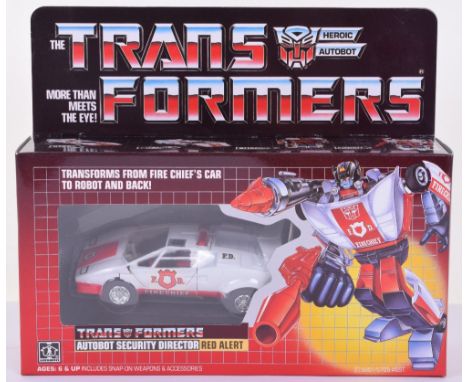 Boxed Hasbro G1 Transformers Autobot Security Director ‘Red Alert’ 1985 issue, transforms from race car to robot and back in 