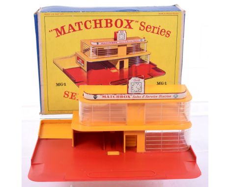 Boxed Matchbox Lesney MG-1b Esso Sales & Service Station, yellow plastic building, red base, Matchbox Esso Sales & Service St