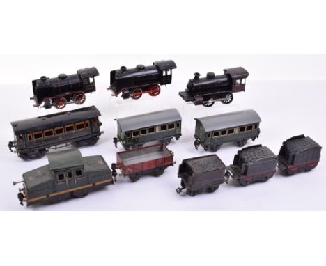 Marklin 0 gauge locomotives and coaches, c/w RV 890 0-4-0 locomotive, good condition, roof replaced, R880 0-4-0 locomotive an