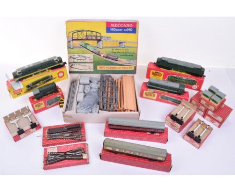 Hornby Dublo four boxed Diesel-Electric locomotives, coaches and accessories, 2230 1,000 BHP Diesel-Electric locomotive, 2231