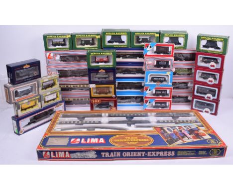 Lima and Airfix 00 Gauge locomotives and various rolling stock, Lima Orient-Express set with pantograph locomotive, six coach