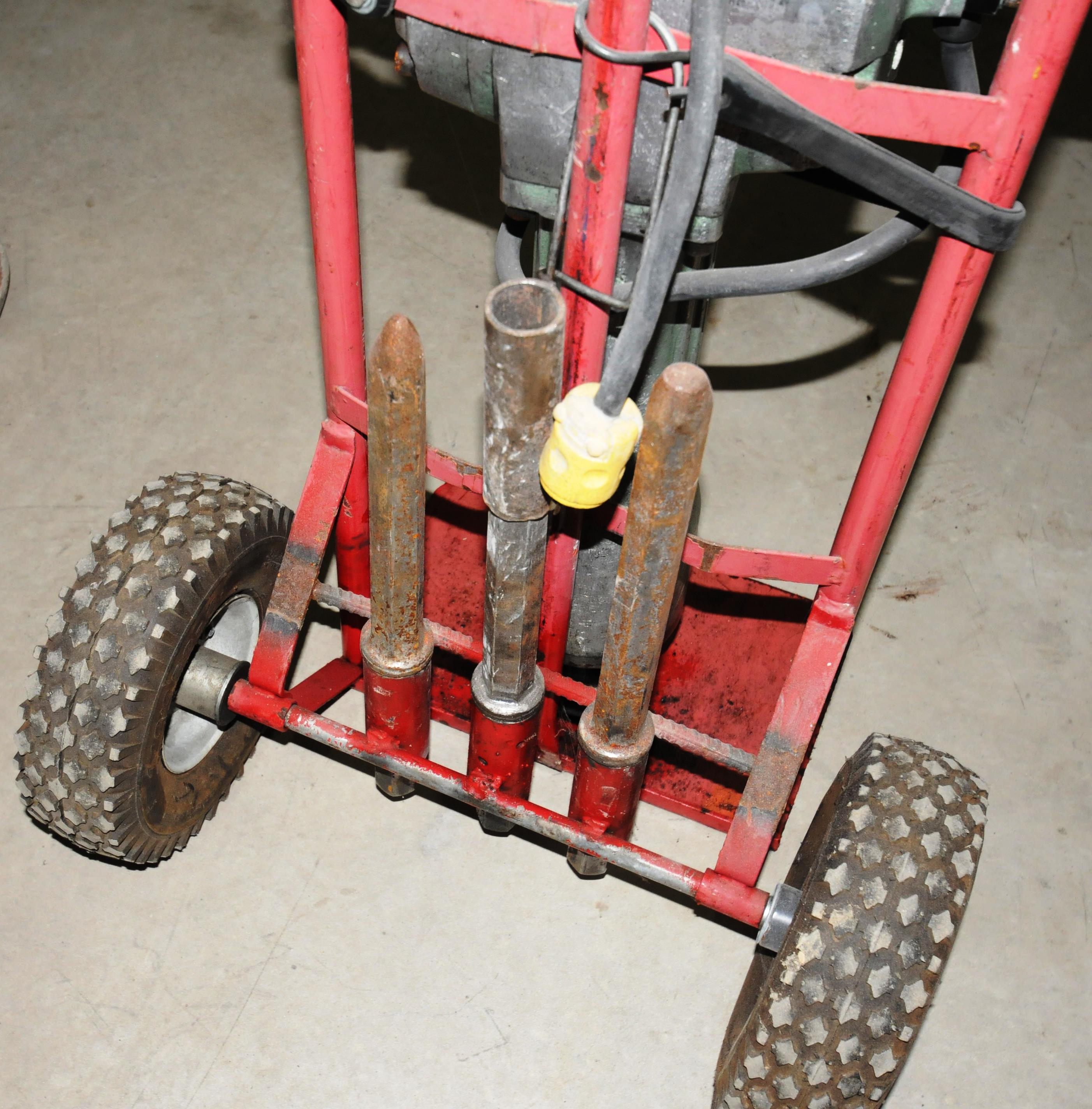 HITACHI KOKI H85 ELECTRIC JACK HAMMER WITH 110V, 1300W, CARRY CART AND CHISELS, S/N N70043