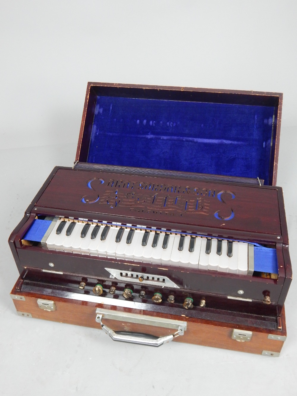 Indian table top harmonium 'Selecta' model 37 key 9, 62cm w., mahogany