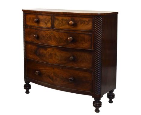 19th Century bow front chest of drawers fitted with two short and three long drawers, 116cm x 116.5cm x 44,5cm approx. (losse