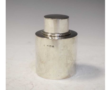 George V silver cylindrical tea caddy, Birmingham 1913, 69g.