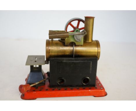 Mamod steam engine 