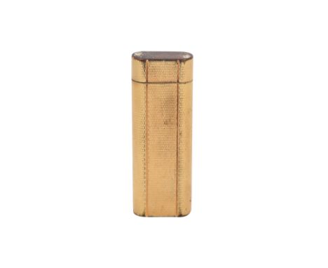 MUST DE CARTIER PARISGold-plated lighter
A Must de Cartier Paris gold-plated lighter, serial number F35452. This elegant acce