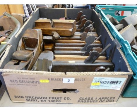Box of vintage moulding planes