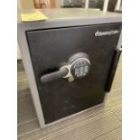 Coffre fort SENTRY avec combo et clé # SFW 205 G PC - 19 x 24" H x 17 "