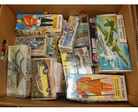 A quantity of various vintage part started and as issued Airfix kits together with a quantity of tea and cigarette cards