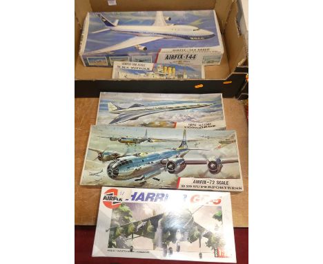 A quantity of mixed Airfix kits to include a Concord and an HMS Suffolk