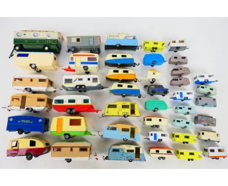 Matchbox - Dinky Toys - Corgi - Siku - Others - A large collection of unboxed and playworn diecast model caravans / trailers 