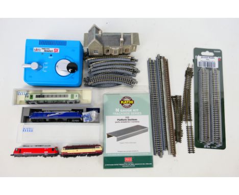 Kato - Fleischmann Piccolo - N gauge items including 3 x locos, a coach, power controller and track sections. Includes a Deut