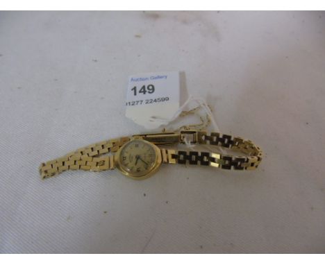 Ladies 9ct gold wind up Rotary cocktail watch. Approx 10g