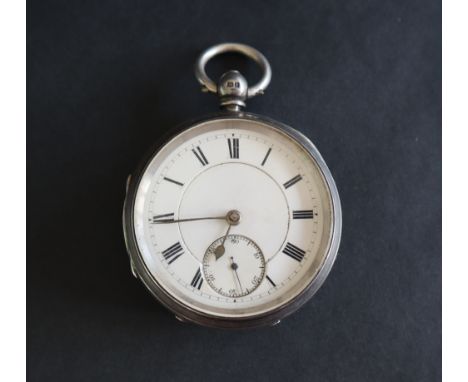 A George V silver open faced pocket watch, with an enamel dial, Roman numerals and a seconds subsidiary dial, hallmarked for 