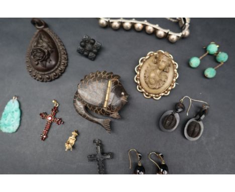 A Lava cameo of a maiden in a gilt metal mount together a horn snuff box in the form of a fish, hardstone earrings, white met