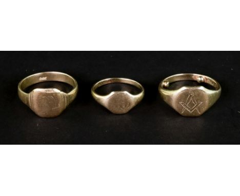 Three gold signet rings, comprising; a 9ct gold octagonal example engraved with a monogram, Chester 1944, 2.1g; an early 20th
