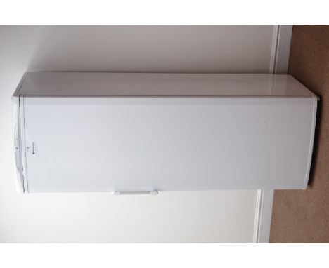 Hotpoint FZA81 ladder freezer, W60cm, H18cm, D60cm (This item is PAT tested - 5 day warranty from date of sale) Condition Rep