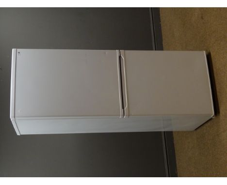 BCD-209 Fridge freezer, W56cm, H158cm, D56cm (This item is PAT tested - 5 day warranty from date of sale)