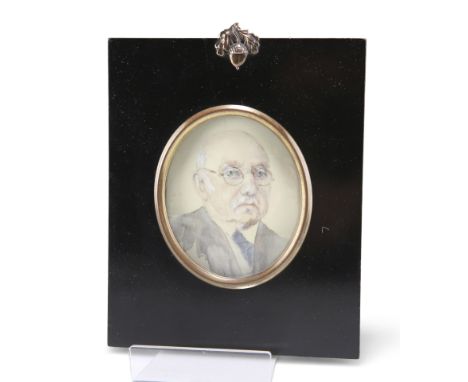 DORA SUMMERHAYS (1883-1955), PORTRAIT MINIATURE OF BESPECTACLED MAN, oval, watercolour on ivorine, signed with initials, fram