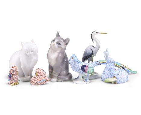 A GROUP OF CONTINENTAL PORCELAIN ANIMAL MODELS, including five by Herend, a Rosenthal crane, etc. (7)CONDITION REPORTOne blad